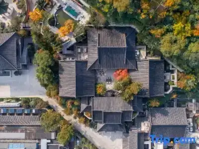 Huaqing Palace & Spa - 3