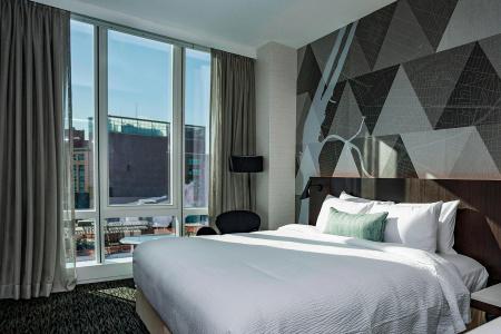 Courtyard by Marriott Long Island City/New York Manhattan View - 4