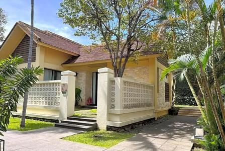 The Blossom Resort – Onsen & Foot Massage Inclusive - 275