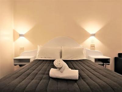 St Georges Motor Inn - 63