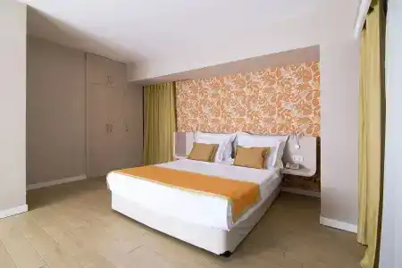 Mirage World - 11