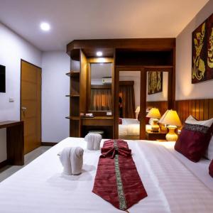 Huen Jao Ban - 35