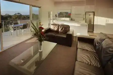 Charlestown Executive - 73