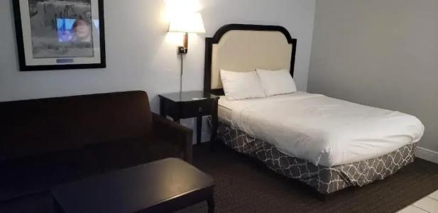 Niagara Falls Courtside Inn - 18