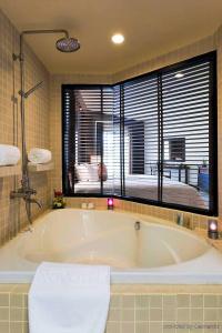 Novotel Chumphon Beach Resort And Golf - 48