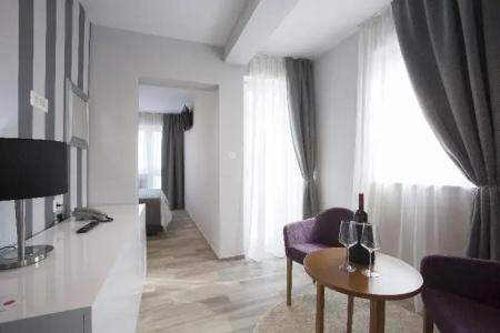Boutique Intermezzo - Pag centre - 72