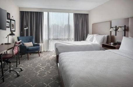 Four Points Northeast - 32