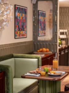 Hôtel Saint-André des Arts - 28