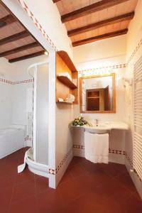 Relais Vignale & Spa - 12