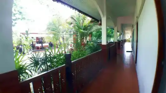 Khum Nakhon - 25