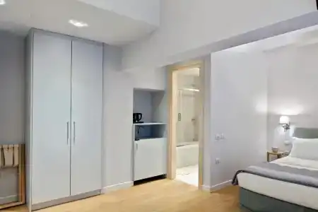 Phidias Piraeus - 100