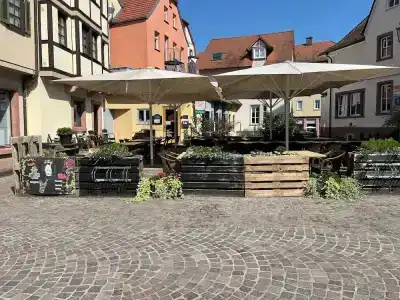 La Flamme Wertheim garni - 10