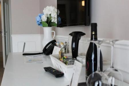 Bianco Riccio Suite - 110