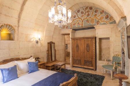 Solo Cave Suites - 93