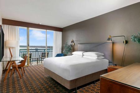 Wyndham San Diego Bayside - 21