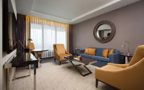 DoubleTree by Hilton Минск - 71