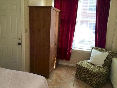 Adam's Inn - 3