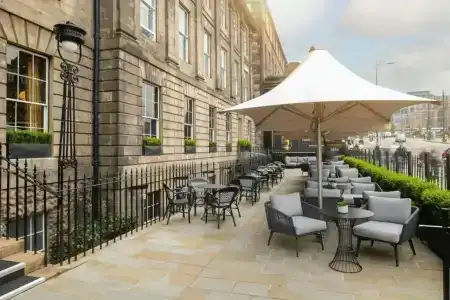Courtyard by Marriott Edinburgh - 15