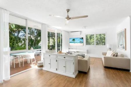 Noosa Tropicana - 34
