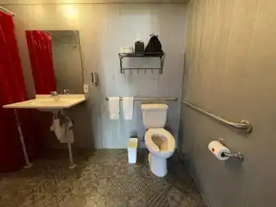 Gaythering - Gay Hotel - All Adults Welcome - 36