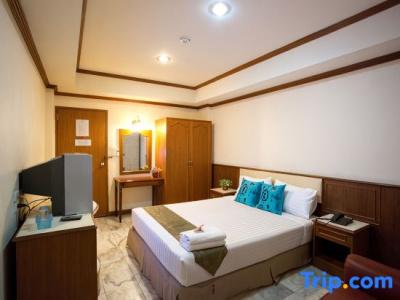 Chaipat - 130