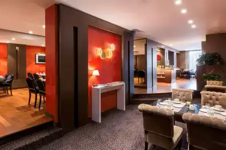 Best Western Premier de La Poste & Spa - 2