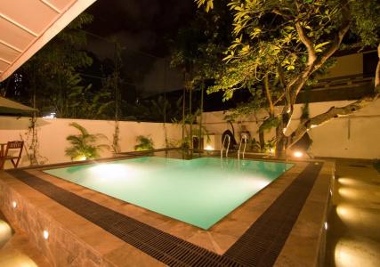 Ellen's Place - 16
