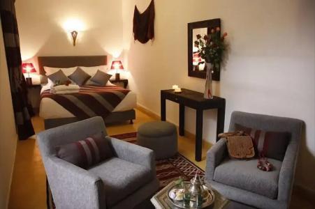 Riad Shaloma - 42