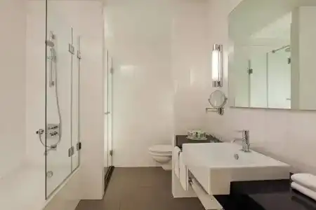 Courtyard by Marriott Budapest City Center - 78