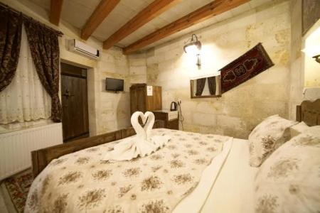 Safran Cave - 68