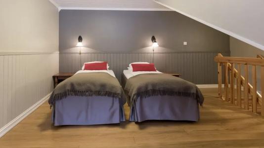 Finnøy Bryggehotell - by Classic Norways - 38