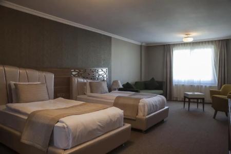 Royal Milano - 5