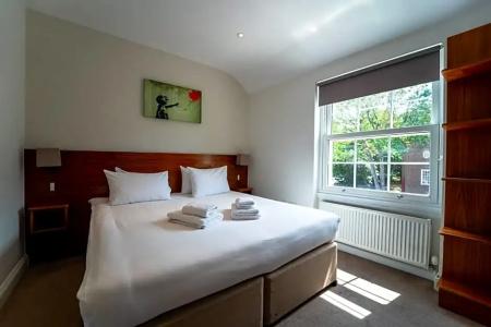 Chelsea Guest House - 40