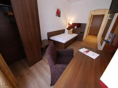 Romantica Blauer Hecht - 36