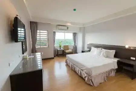 Sinkiat Buri - 23