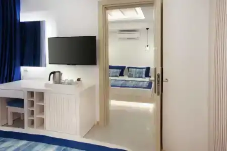 Nur Beach - 120