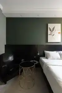 Residence Suites - 77