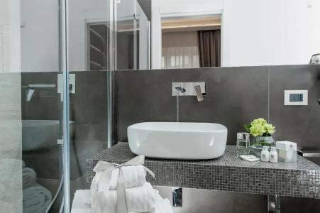 Vatican Style Suite - 25