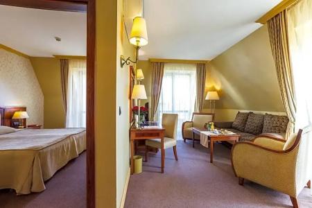 Romance & Family Suites - 102