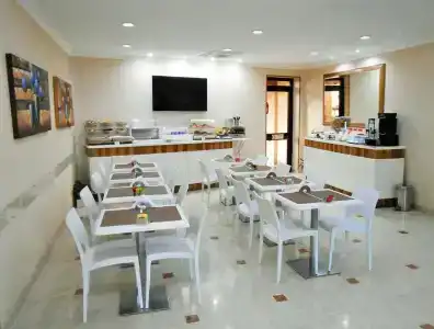Riviera Airport, Sure Hotel Collection by Best Western - 20