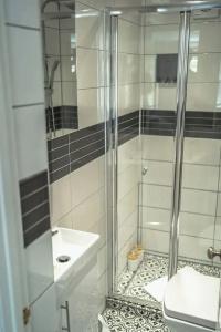 Innit Rooms - Saltwater Guest House - 86