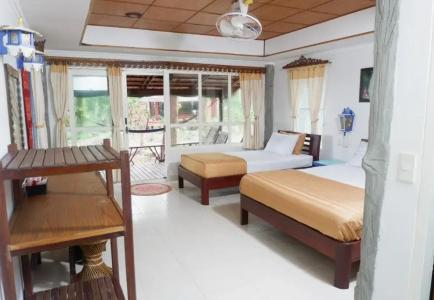 Bamboo Bungalows - 23