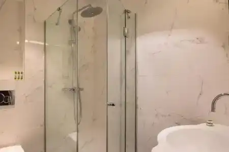 Crystal - 25