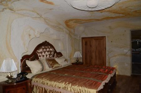 Golden Cave Suites - 4