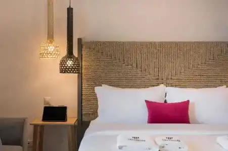 Trianon Luxury  & Suites - 306