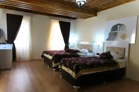 Bacchus Pension - 26