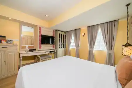 Salil Sukhumvit Soi 11 - 12
