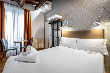 Martelli 6 Suite & - 29