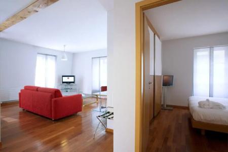 La Cour Des Augustins Boutique Gallery Design - 33