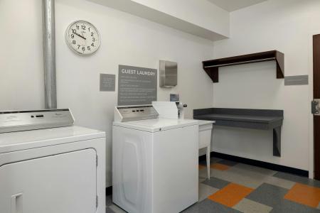 Hilton Garden Inn - 2